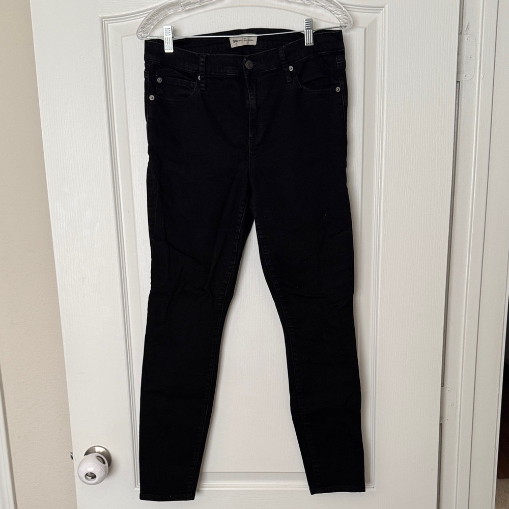 GAP Women's Classic Black Skinny Jeans